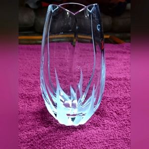 Mikasa Flame D'Amore 5" Flower Vase